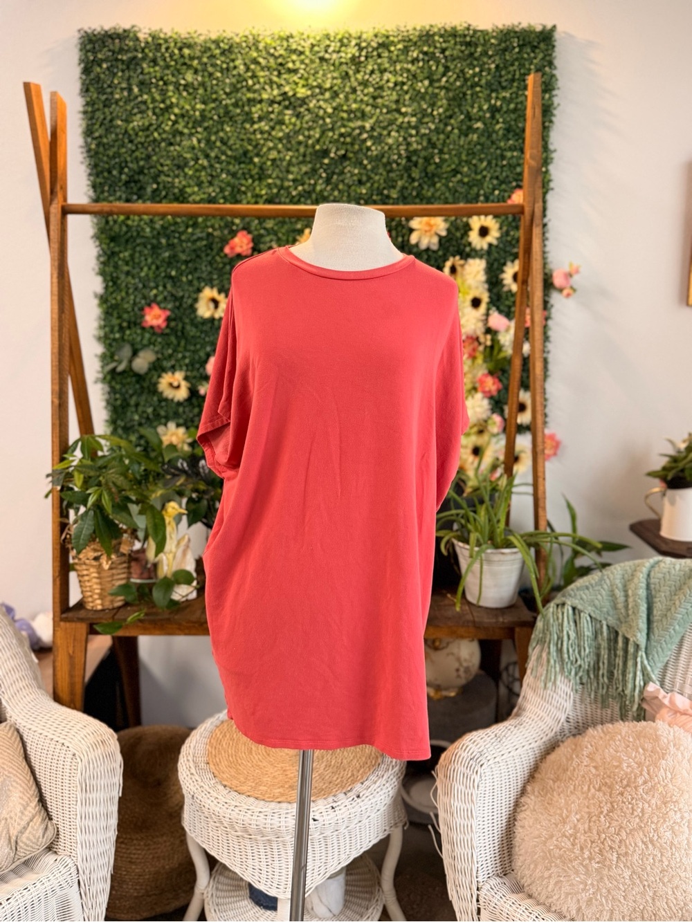 Pull&Bear Coral Red Short Sleeve Tee
